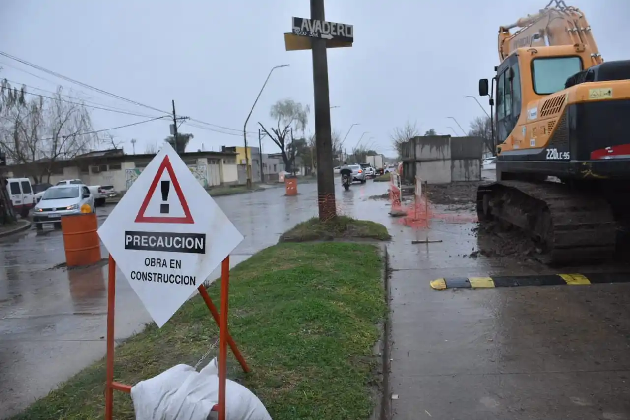 Desagüe Espora: desvío de tránsito sobre Facundo Zuviría por el avance de la obra