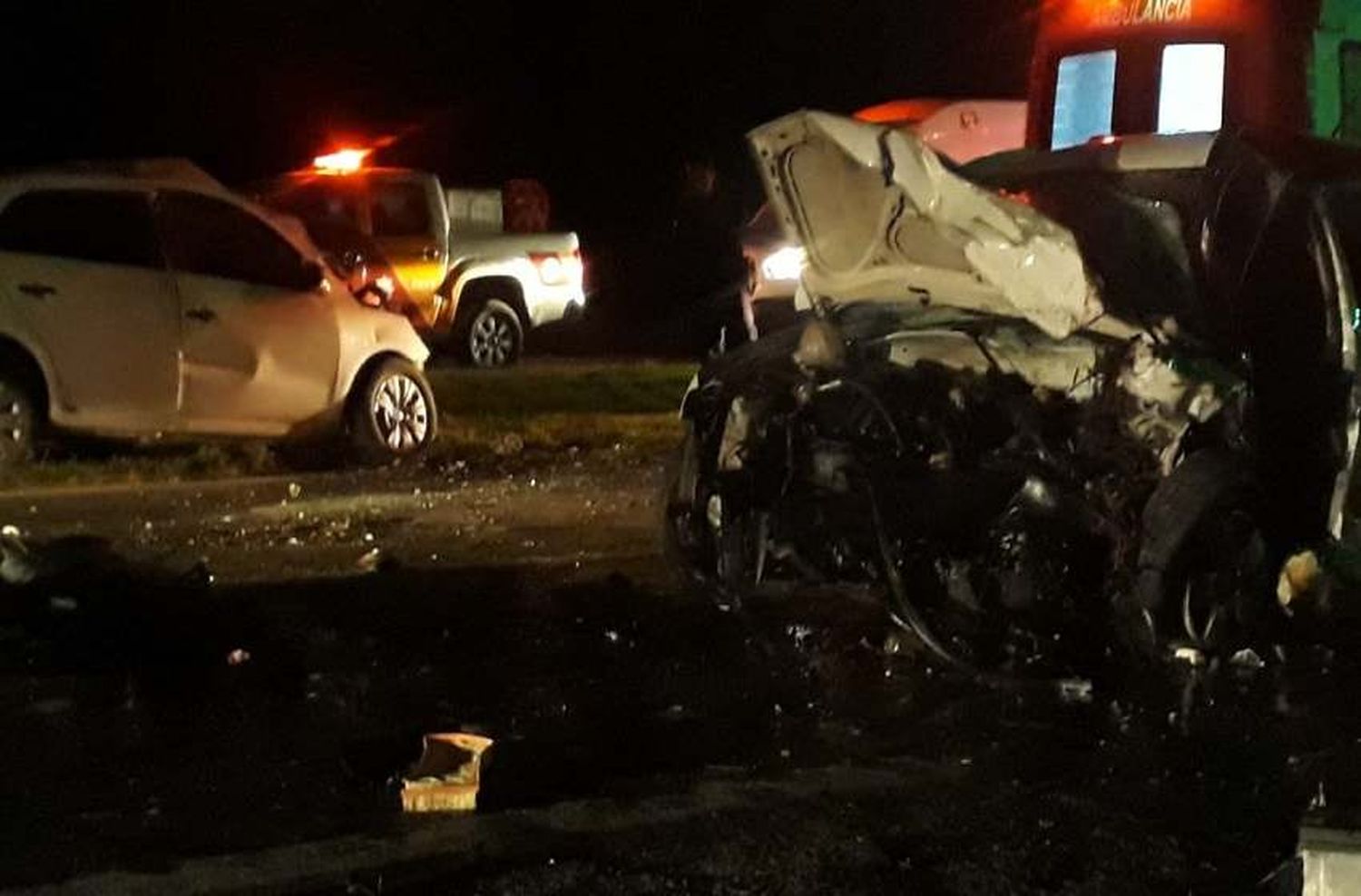 Un muerto tras un choque entre dos autos en la autopista Rosario-Santa Fe