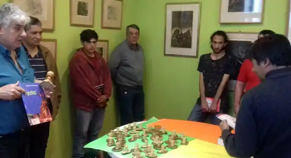 Partidas, premios y libros en el cierre del ajedrez educativo