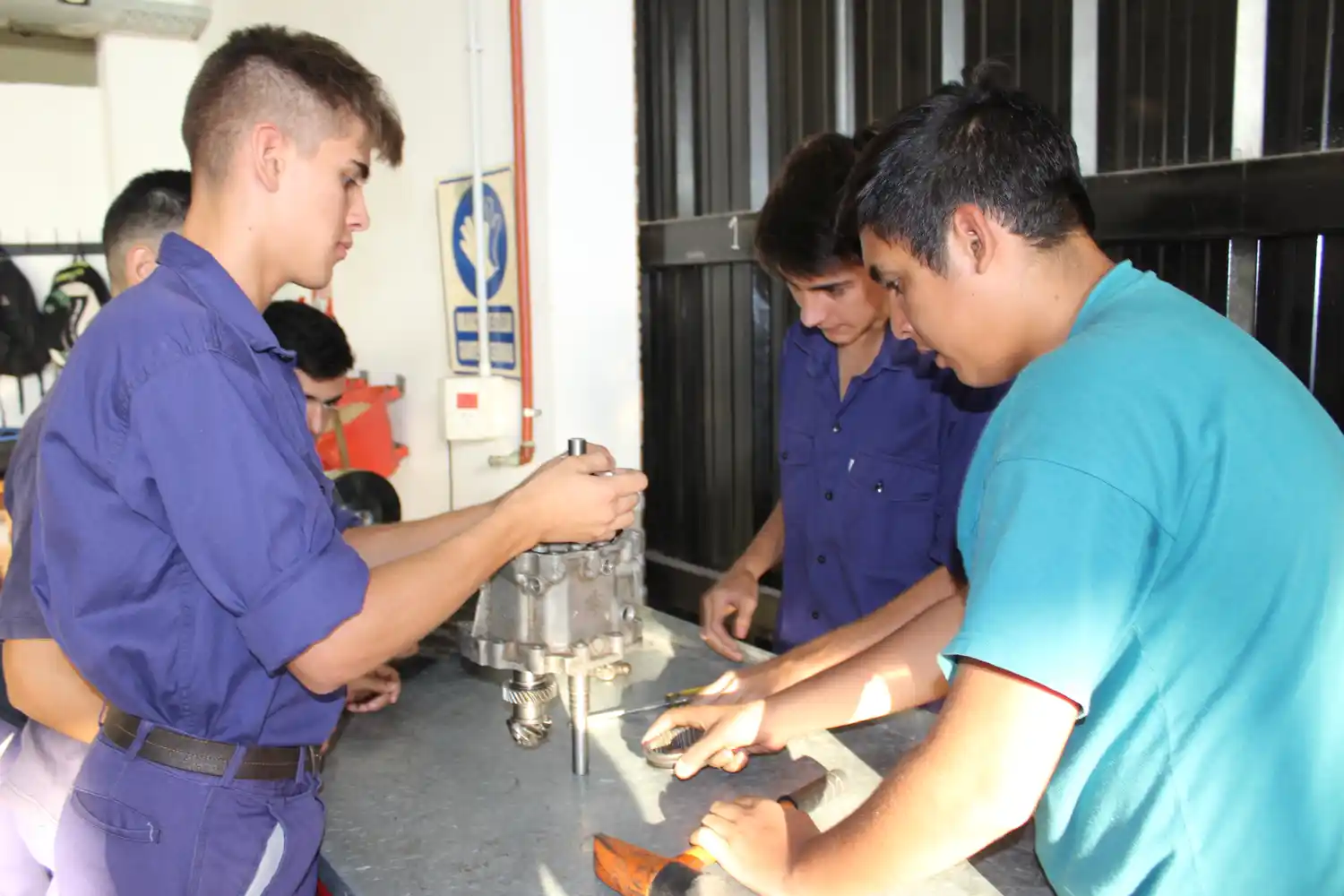 Alumnos de la Técnica Nº 3 se presentarán en el Desafío Eco