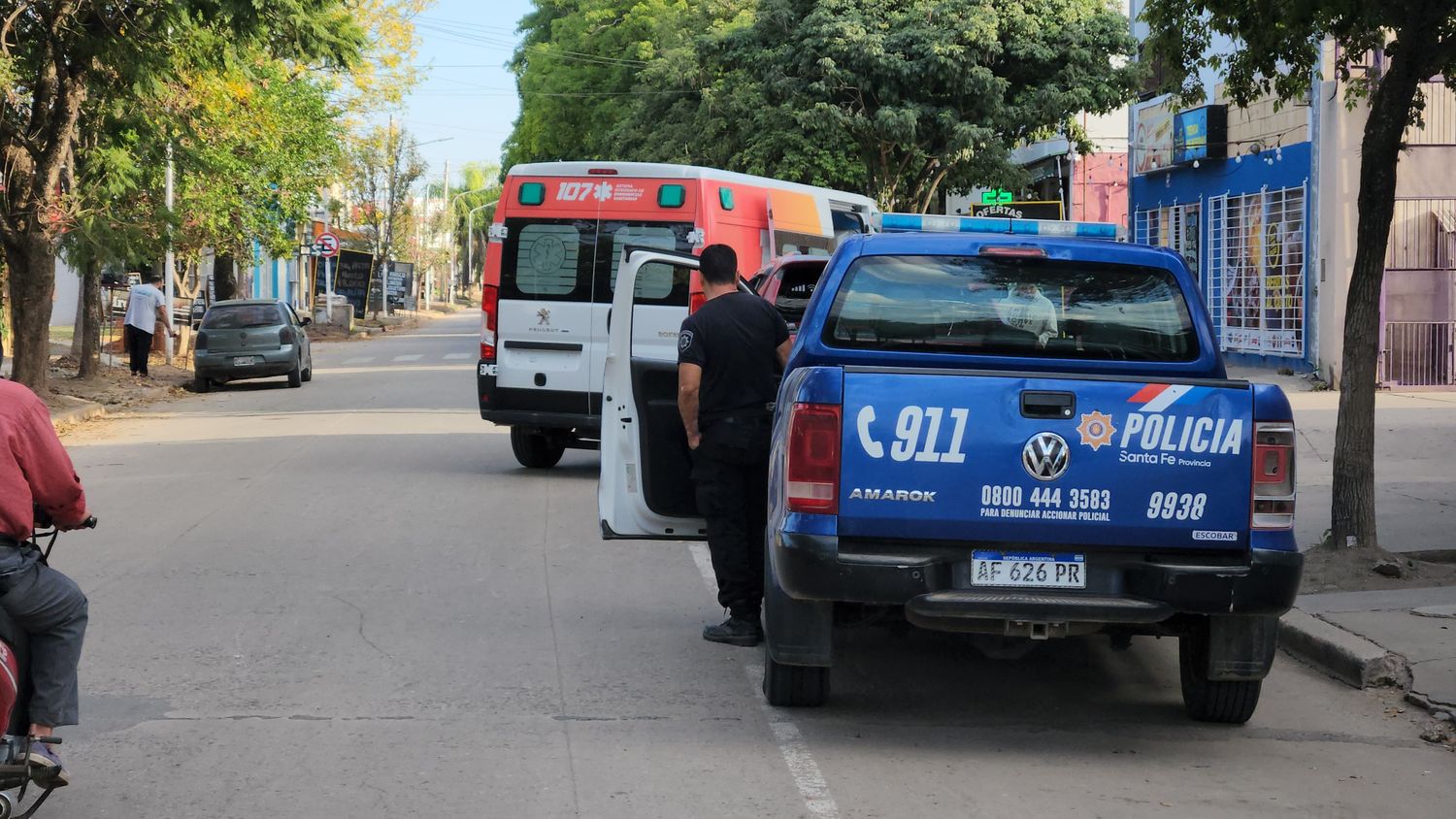 Por mano propia: vecinos retuvieron a un hombre que intentó robar una moto