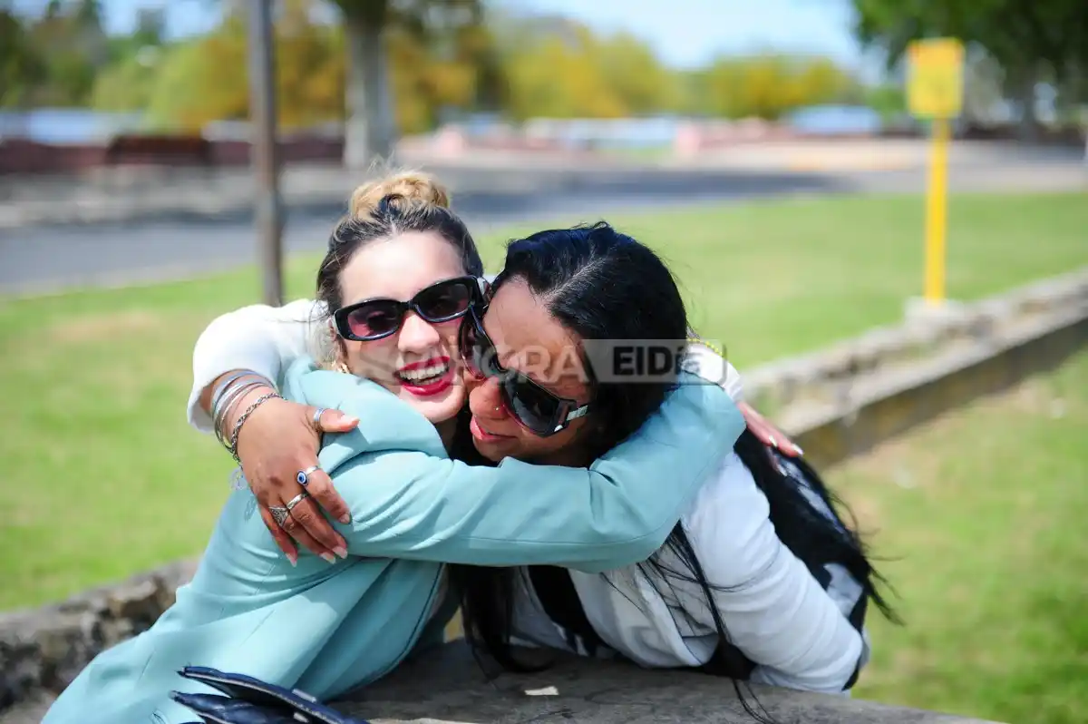 Daiana y Mariela - 10