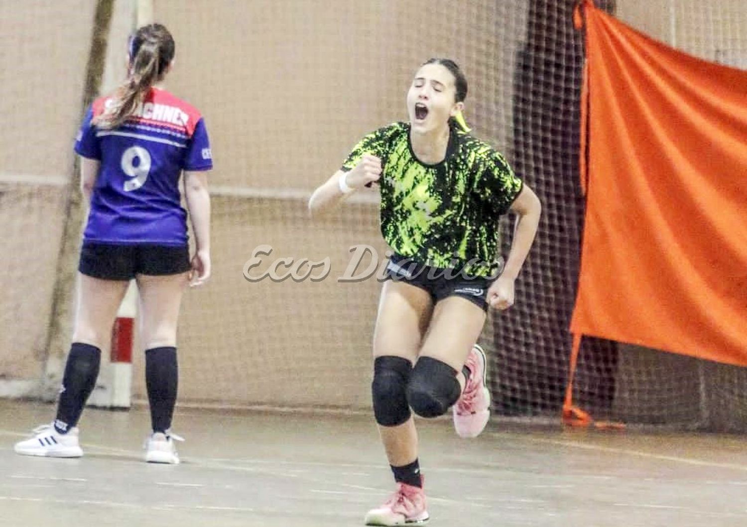 Federika González, durante un partido de Handball Necochea