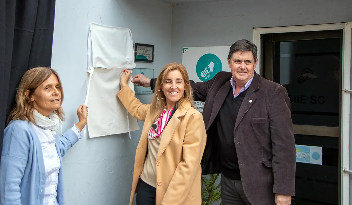 Descubren. La placa alusiva por el nombre de “Victoria Ocampo” al CIIE