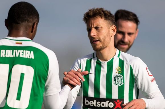Lituania: Nicolás Gorobsov volvió a marcar un gol de tiro libre para Žalgiris Vilnius