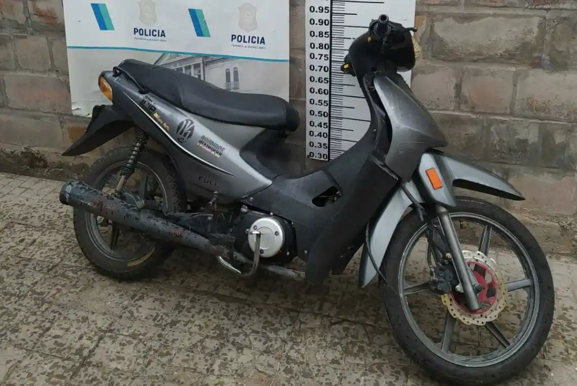 Amenazas, un joven golpeado y una moto recuperada en el parte policial del domingo