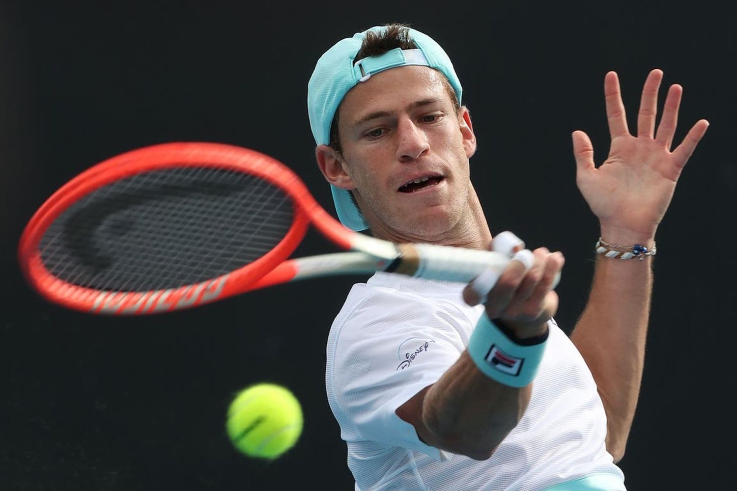 Peque Schwartzman se despidió del torneo cayendo ante el ruso Karatsev