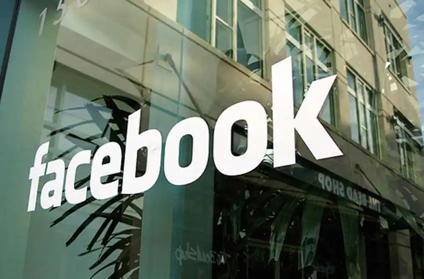 Por un desnudo: Facebook censuró una obra de arte