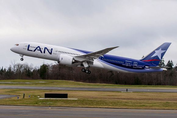 LAN empezó a vender pasajes de su nueva ruta a Washington