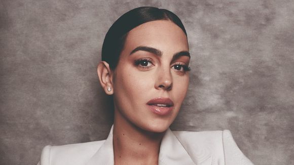 Georgina Rodríguez conmovió a sus seguidores con una emotiva visita espiritual sin Cristiano Ronaldo