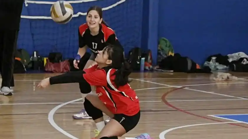 La Liga Necochense de Voley tuvo nuevos encuentros en Lobería