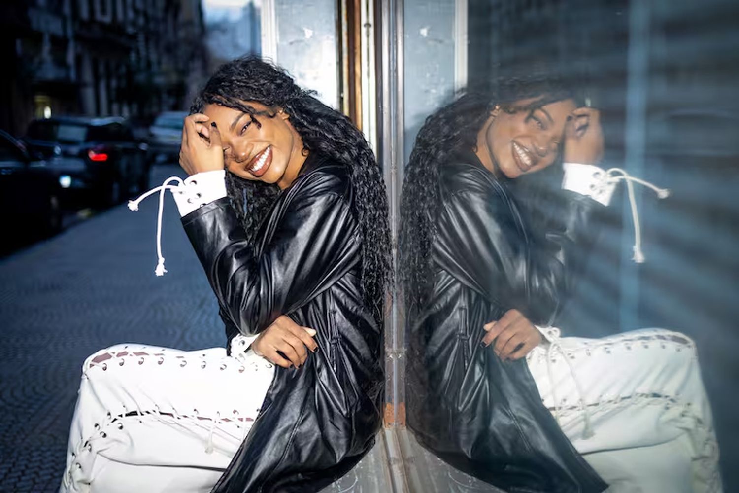 Nació en Dominicana, estudió en Necochea y sueña con ser un ícono del soul y el R&B
