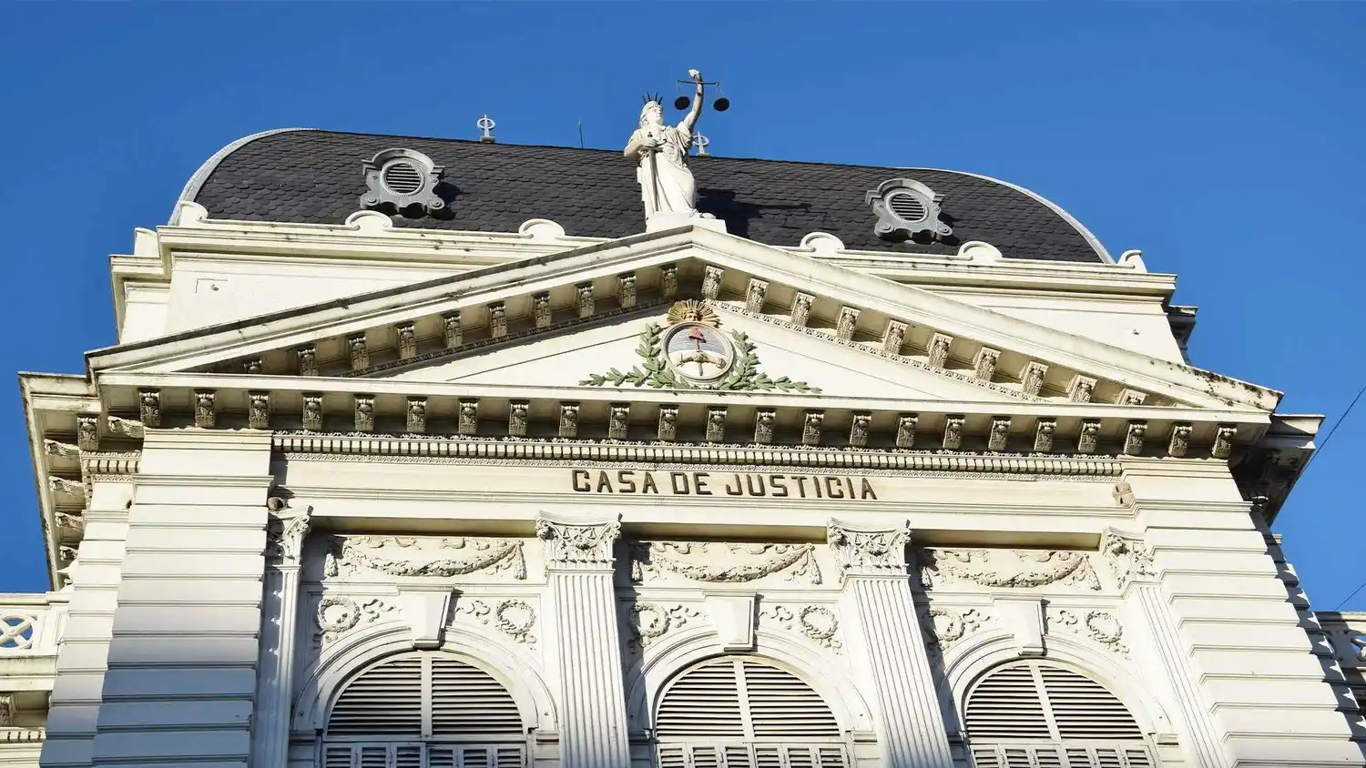 Felipe Cabrera considero que la “Corte
Suprema no tiene espalda jurídica”