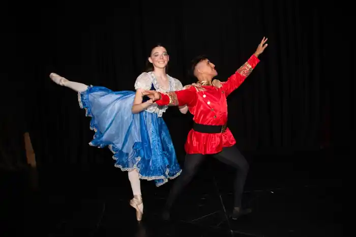 Con 200 bailarines interviniendo en escena, se presentará "El Cascanueces" en el Anfiteatro