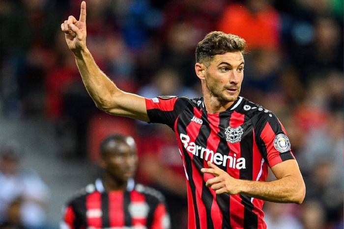 River Plate quiere traer  a Lucas Alario en junio