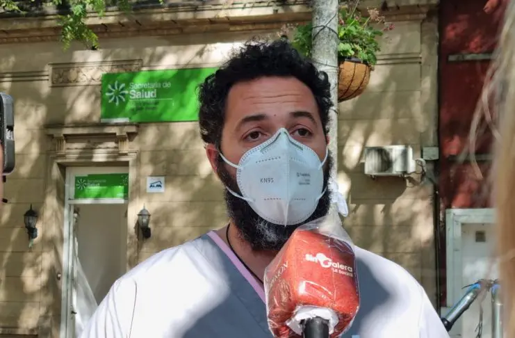 Pichioni: “Con el esquema de vacunación completo la enfermedad debería ser una infección leve”