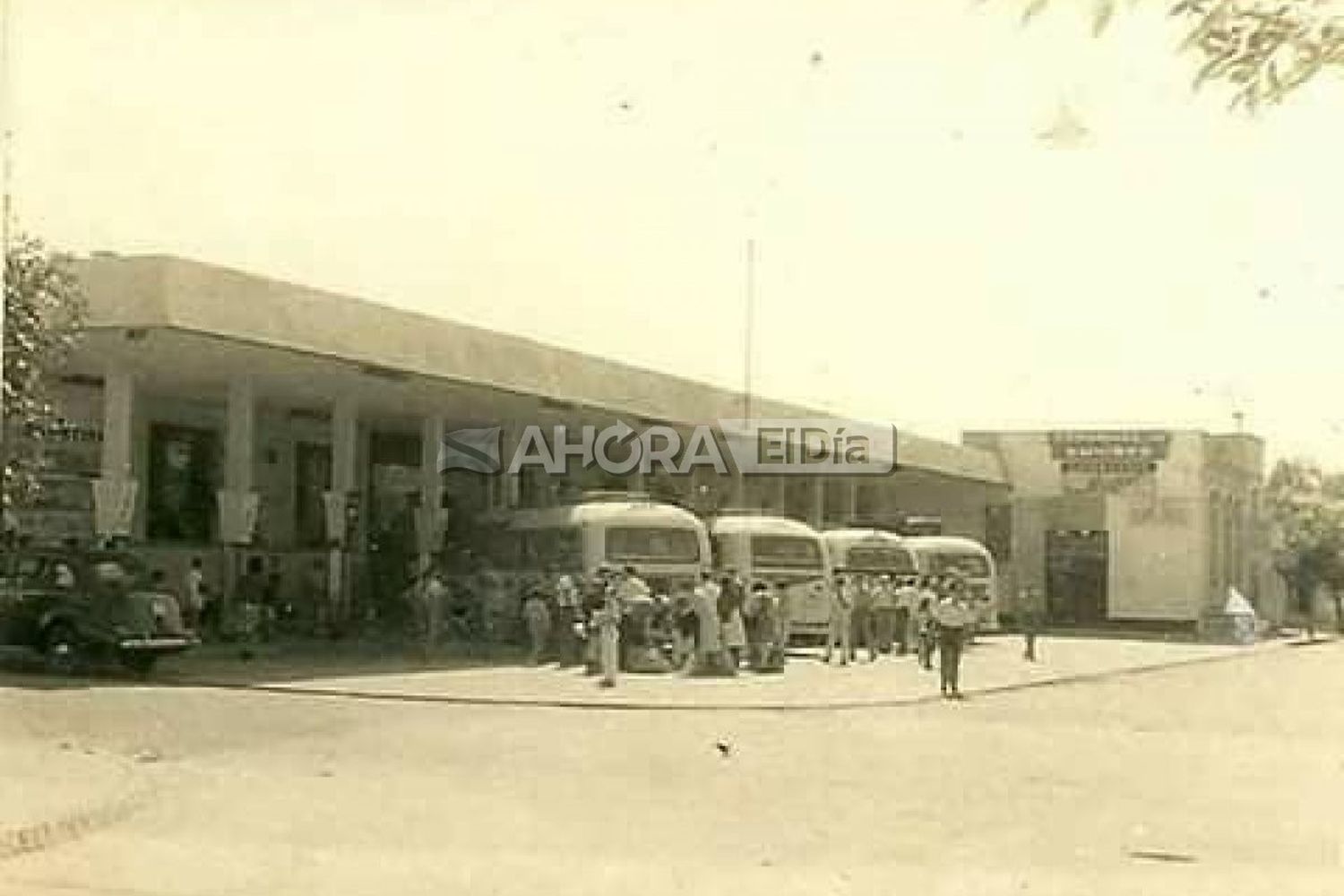 La Vieja Terminal y el Mercado Municipal: dos lugares que marcaron el pulso de Gualeguaychú