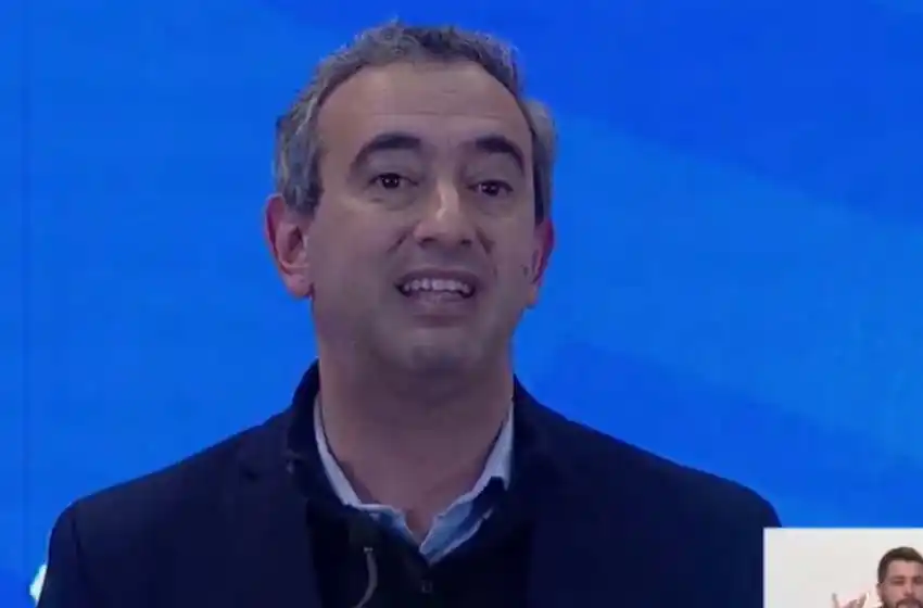 Pablo Javkin, tras el anuncio de retroceso de fase en Rosario: «Nos sentimos hartos de enfrentar esta pandemia»