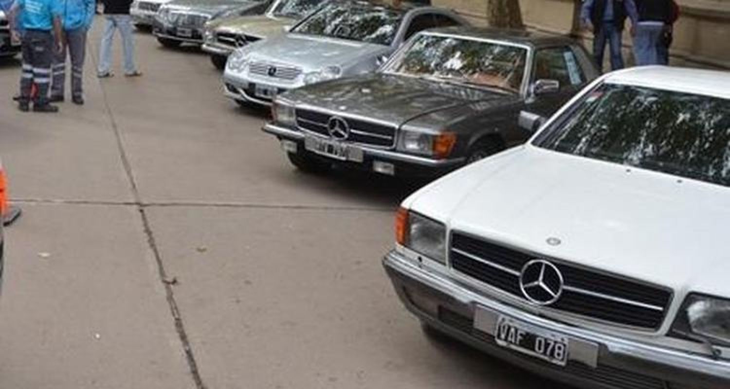 El Club Mercedes Benz pasó por San Pedro