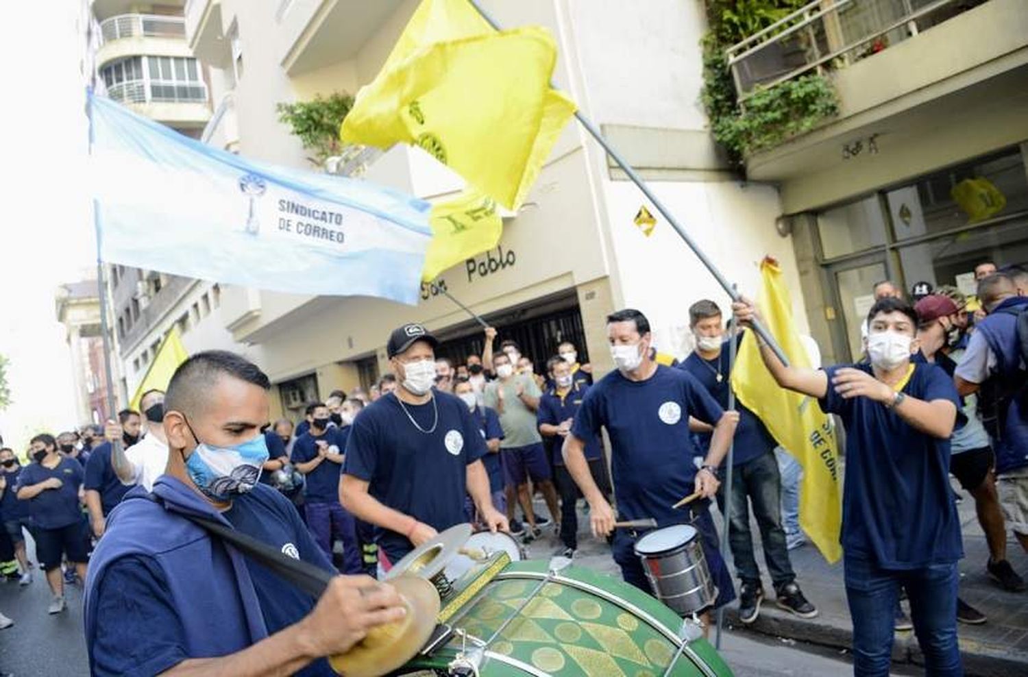 Trabajadores de Correo Argentino se manifestaron contra despidos masivos