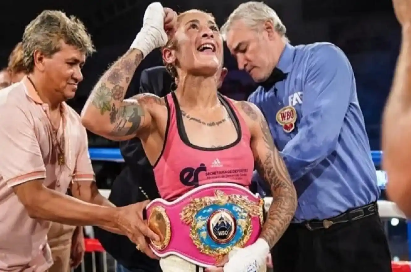 “Ser tricampeona del mundo no es poco”, analizó Débora Dionicius