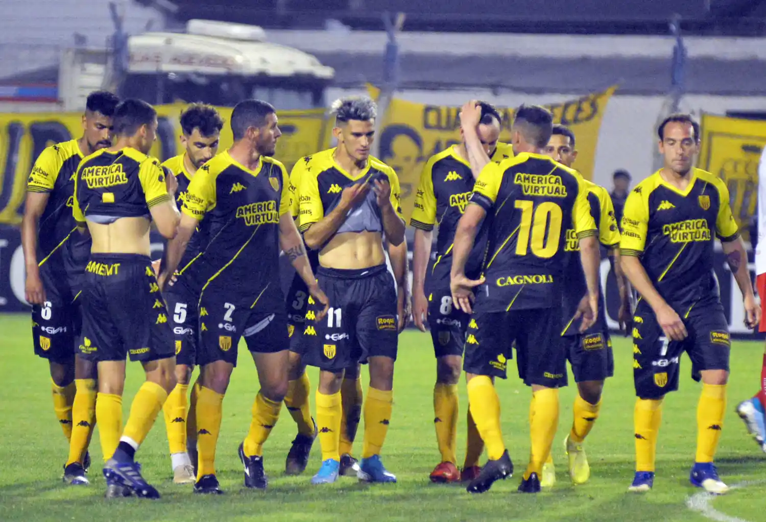 Santamarina cerrará su campaña el lunes en Tandil.