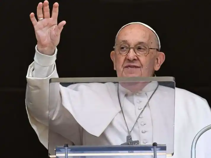 Por la muerte del Papa, el Municipio reprogramó el aniversario de Río Tala y la Fiesta de la Rosa y el Libro.