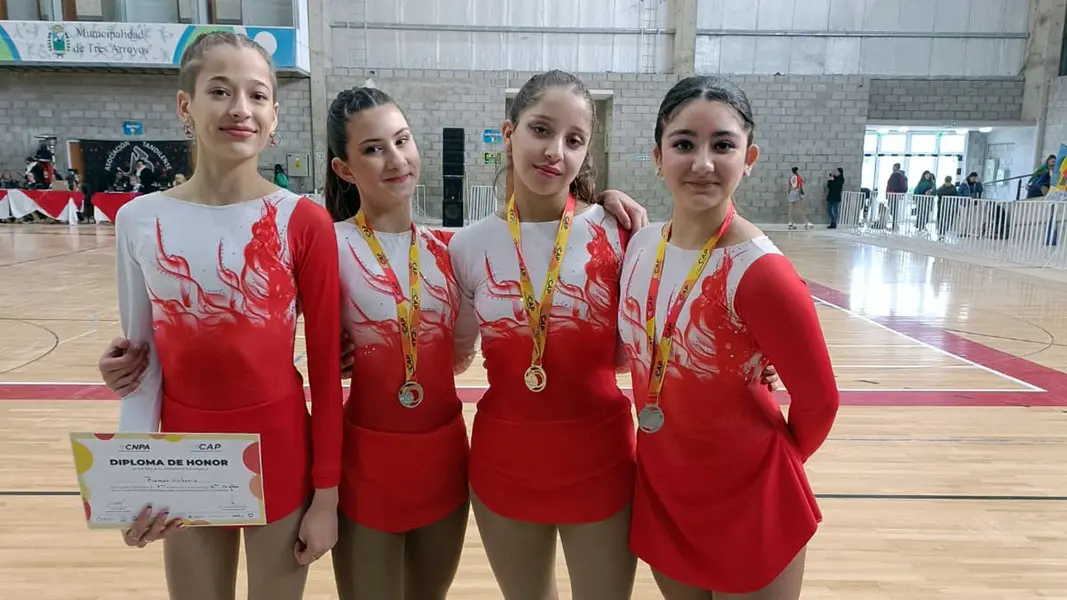 Récord 14 patinadoras clasificaron a las copas nacionales