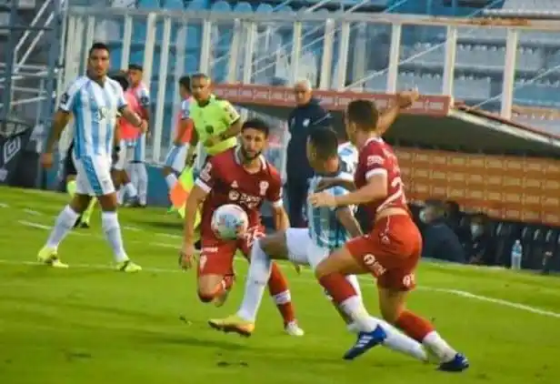 Atlético Tucumán y Huracán completaron sin hacer goles