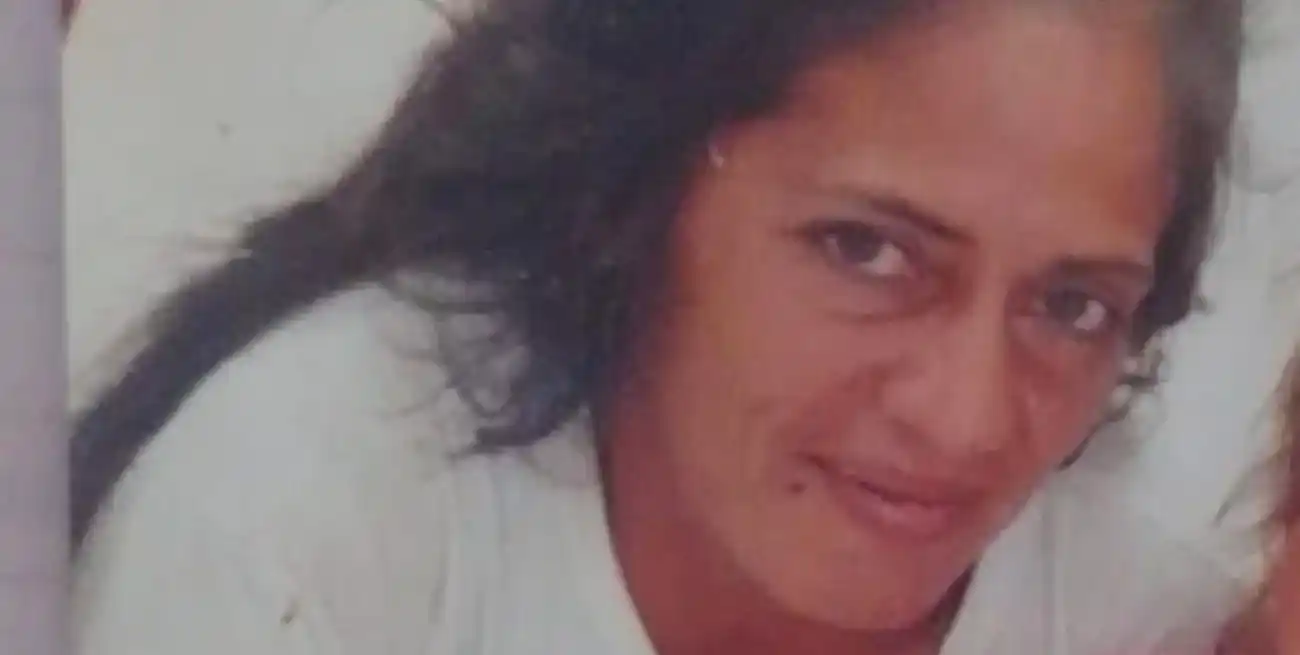 La mujer dejó a sus cuatro hijos abandonados.