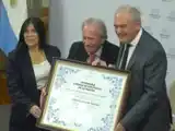 Homenaje en el Salón de los Pasos Perdidos para Roberto Romani y su trayectoria