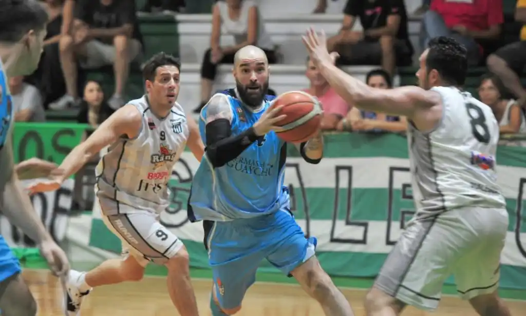 Racing y Luciano de Urdinarrain jugarán el Torneo de Transición