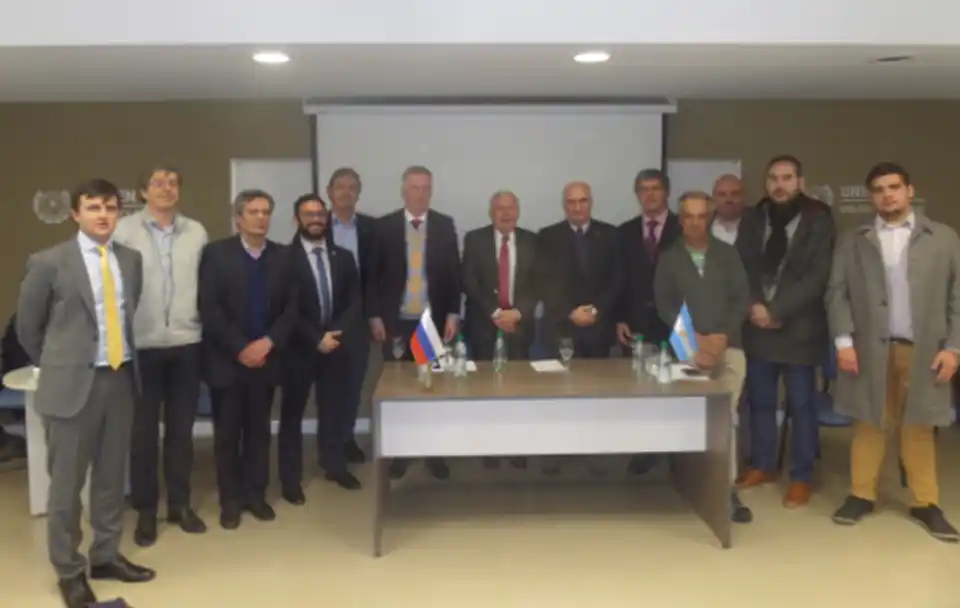 El grupo ruso TMH afianza vínculos con Unicen y la región