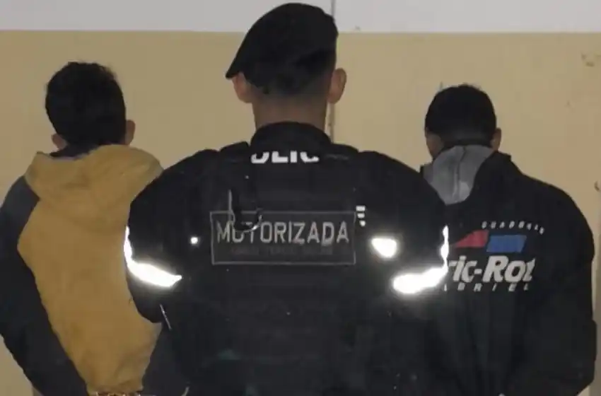 Accionar conjunto entre la Policía de Santa Fe y el 911: detuvieron a dos jóvenes que intentaron robar un auto en zona sur en la madrugada del martes