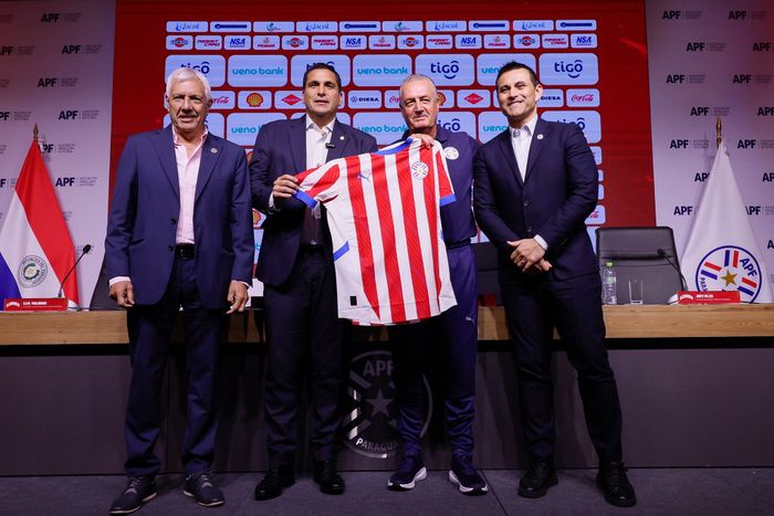En Paraguay, empieza la gestión de Gustavo Alfaro