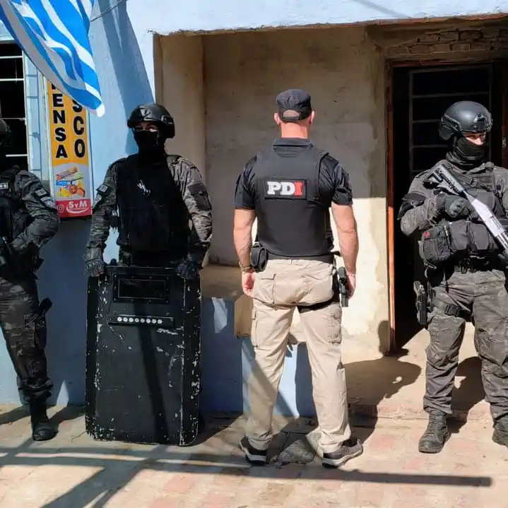 detuvieron a una mujer por microtrafico - 2