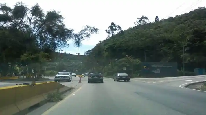 “KOKI”, “VAMPI” Y “GALVIS” NO DAN TREGUA: nuevos enfrentamientos de las megabandas en la Panamericana y Caucagüita