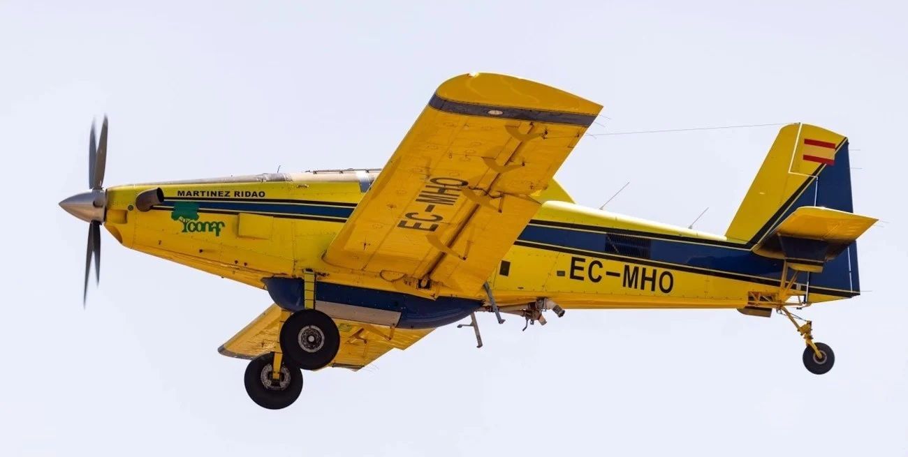 El avión hidrante Air Tractor T802 estará disponible antes de fin de año.