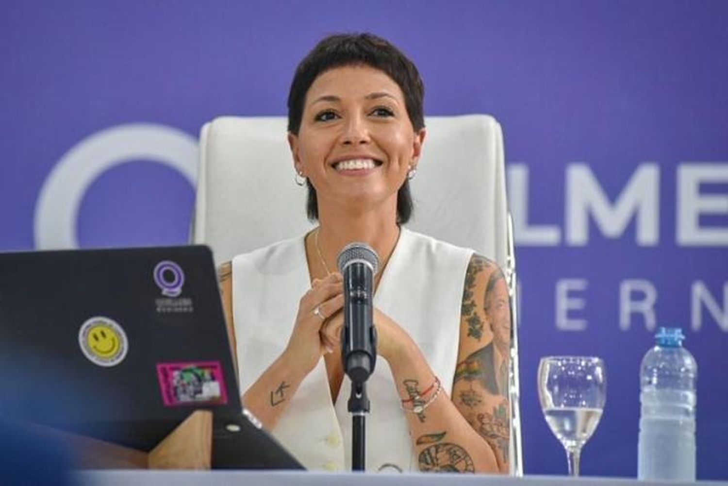 Aseguraron que Mayra Mendoza estaba en Qatar y la tildaron de mufa: La intendenta de Quilmes desmintió la fake news