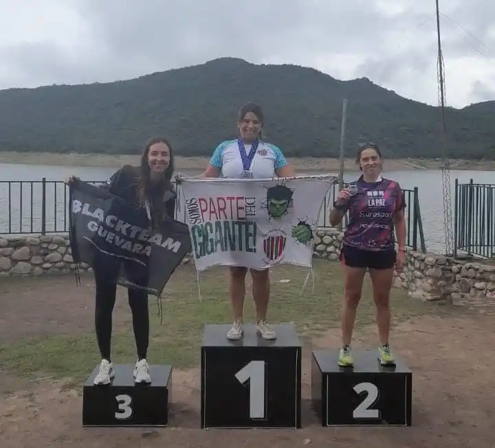 Matilde Martínez ganó en aguas abiertas en Córdoba