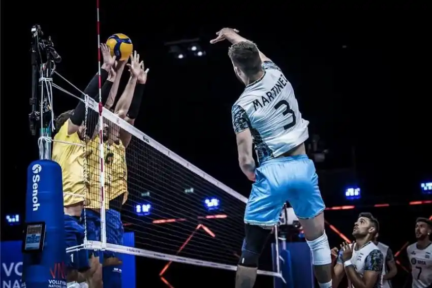 Buen debut de Argentina en la caída frente a Brasil