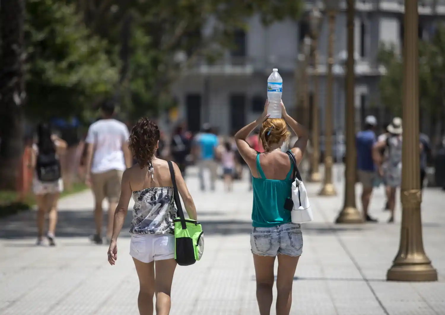 El calor se siente en Tandil y para este lunes se espera una máxima de 36°C