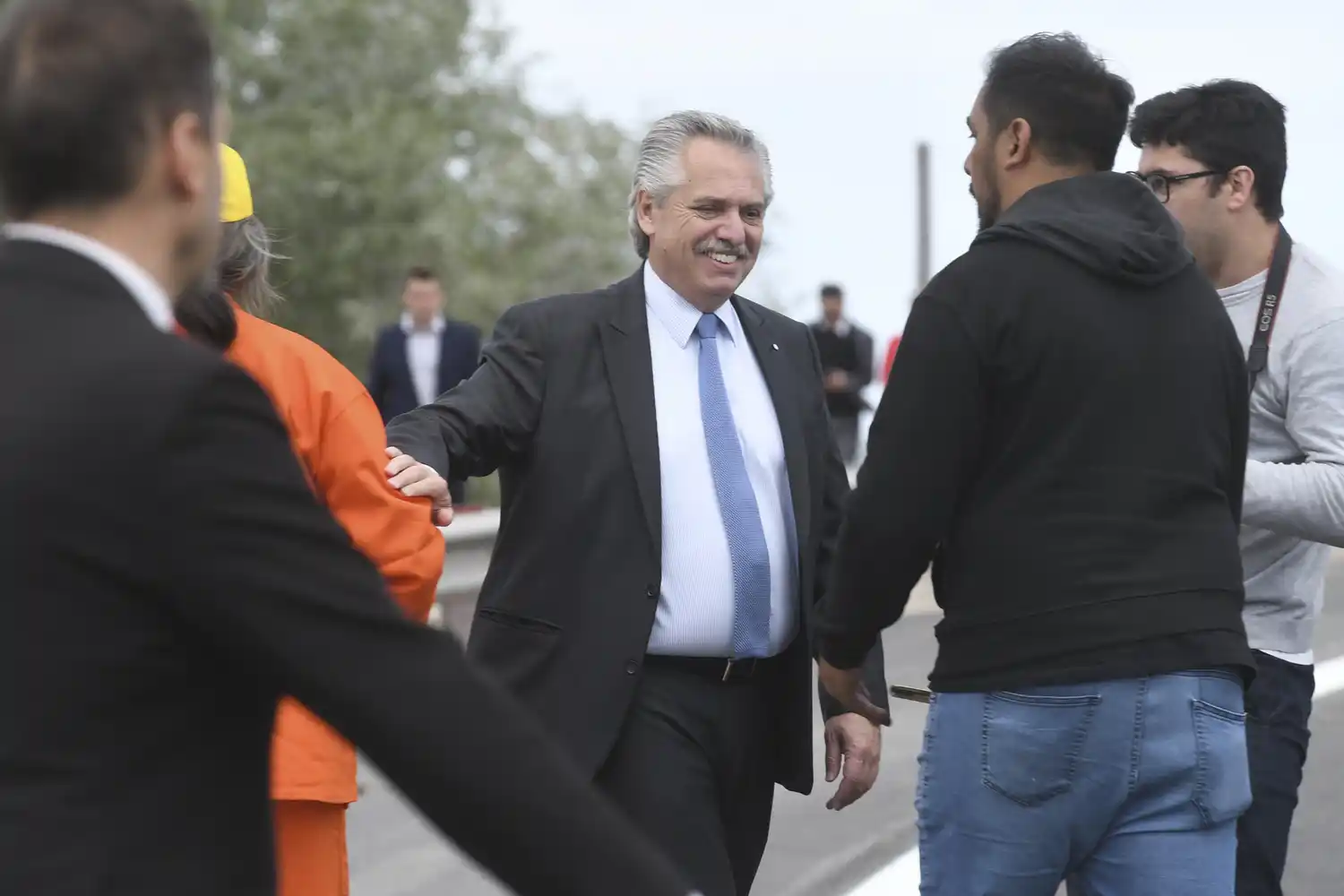 El Presidente anunció un bono para los sectores populares