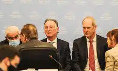 Dirigentes empresariales coincidieron que un default multiplicaría los problemas