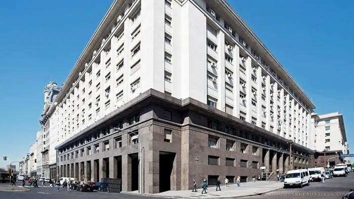 Aprobaron el  presupuesto del Sector Público Nacional por $ 6,74 billones