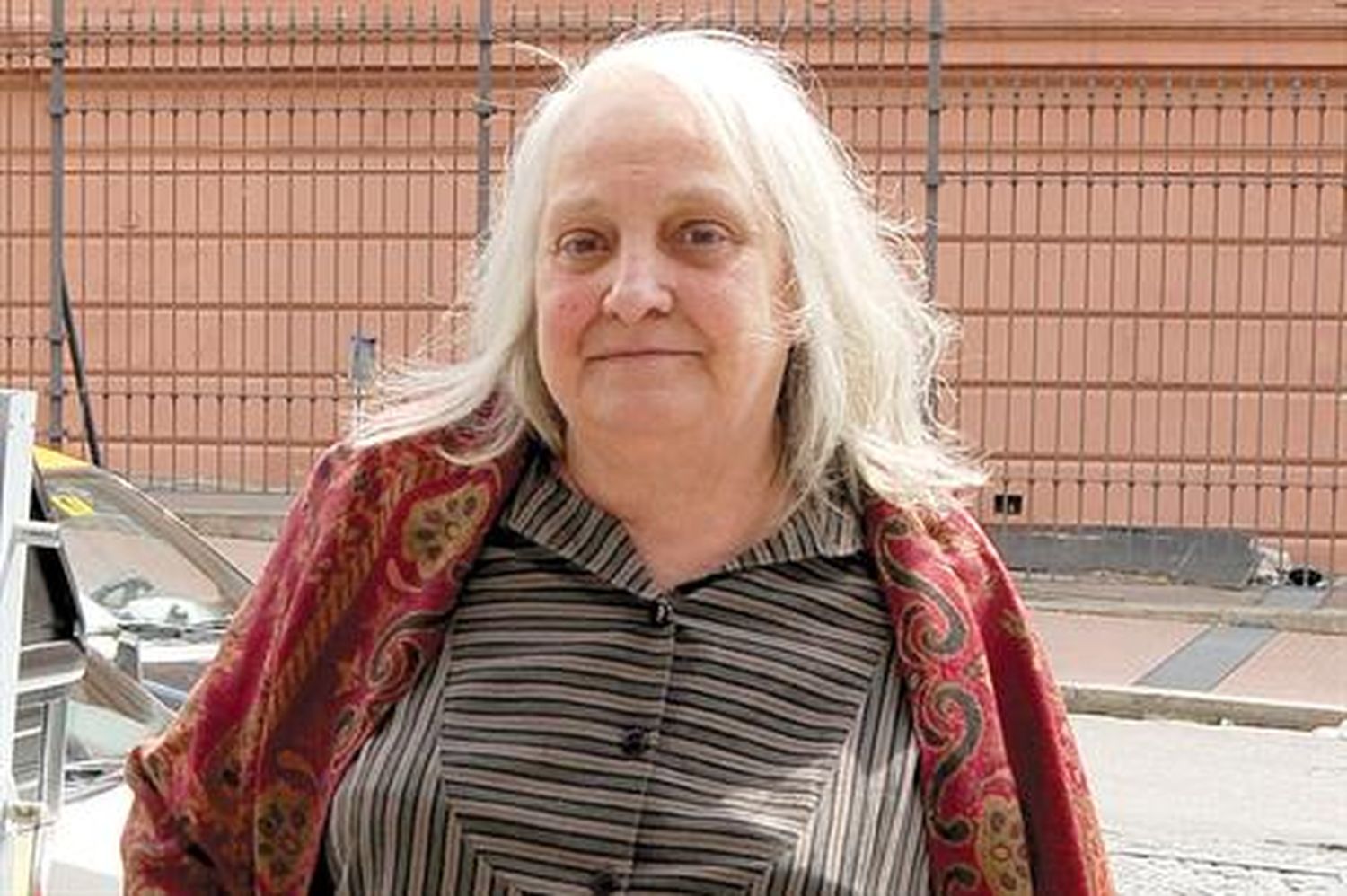 Aseguran que la hermana del Papa "está en buenas condiciones"