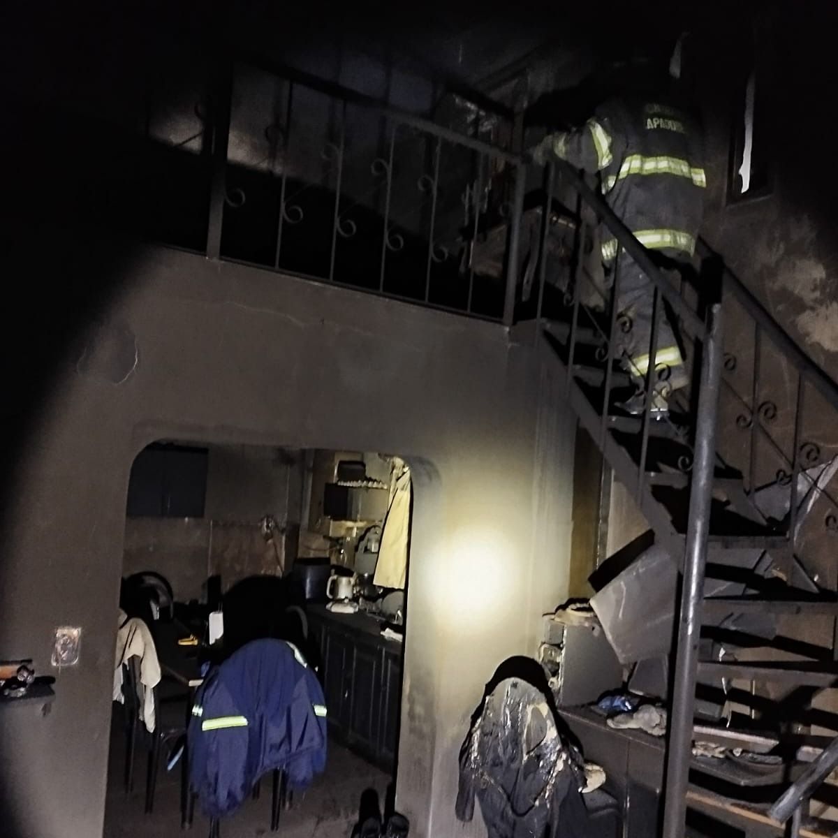 Falleció la mamá del menor que murió junto a su papá en el incendio de una vivienda en Capitán Bermúdez.