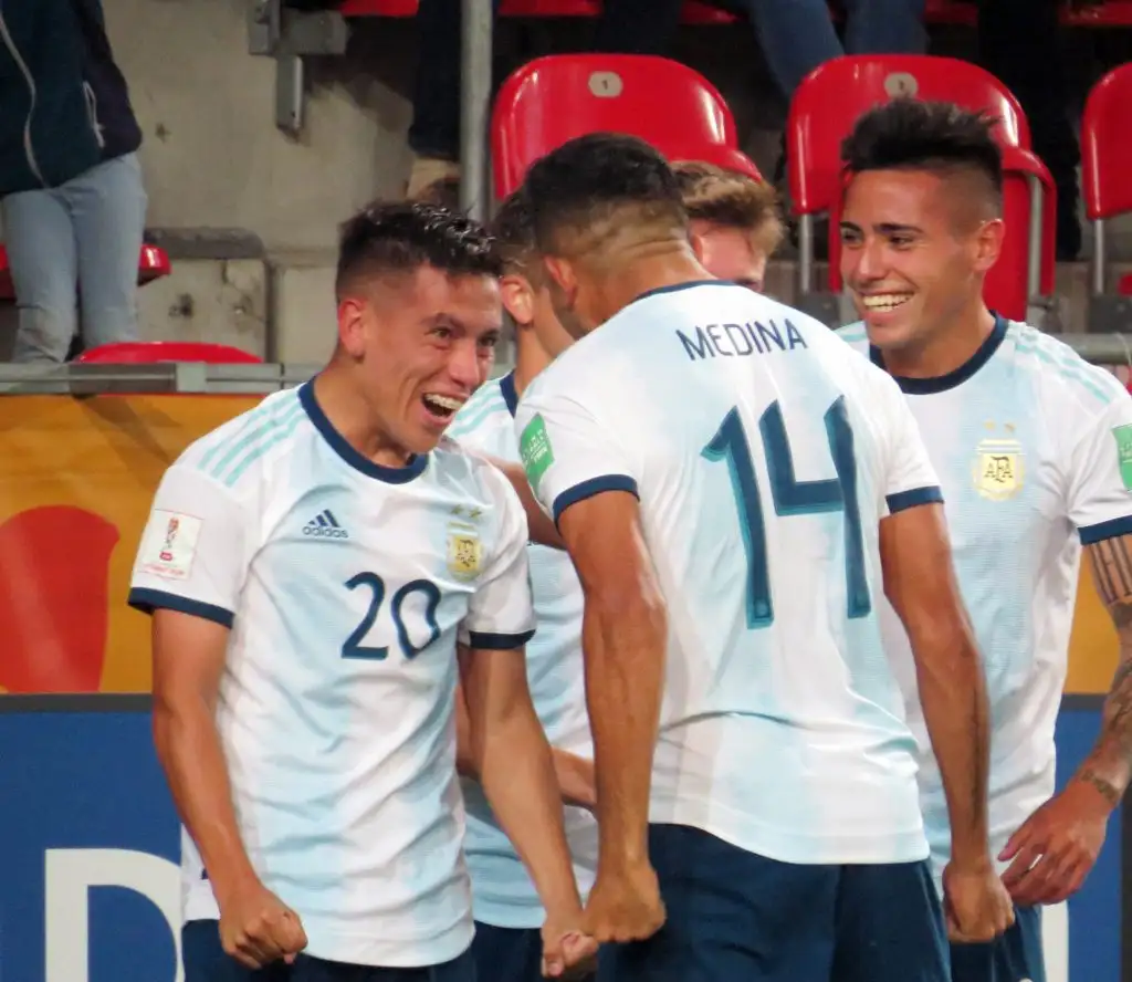 Ya clasificado, Argentina cierra la fase de grupos