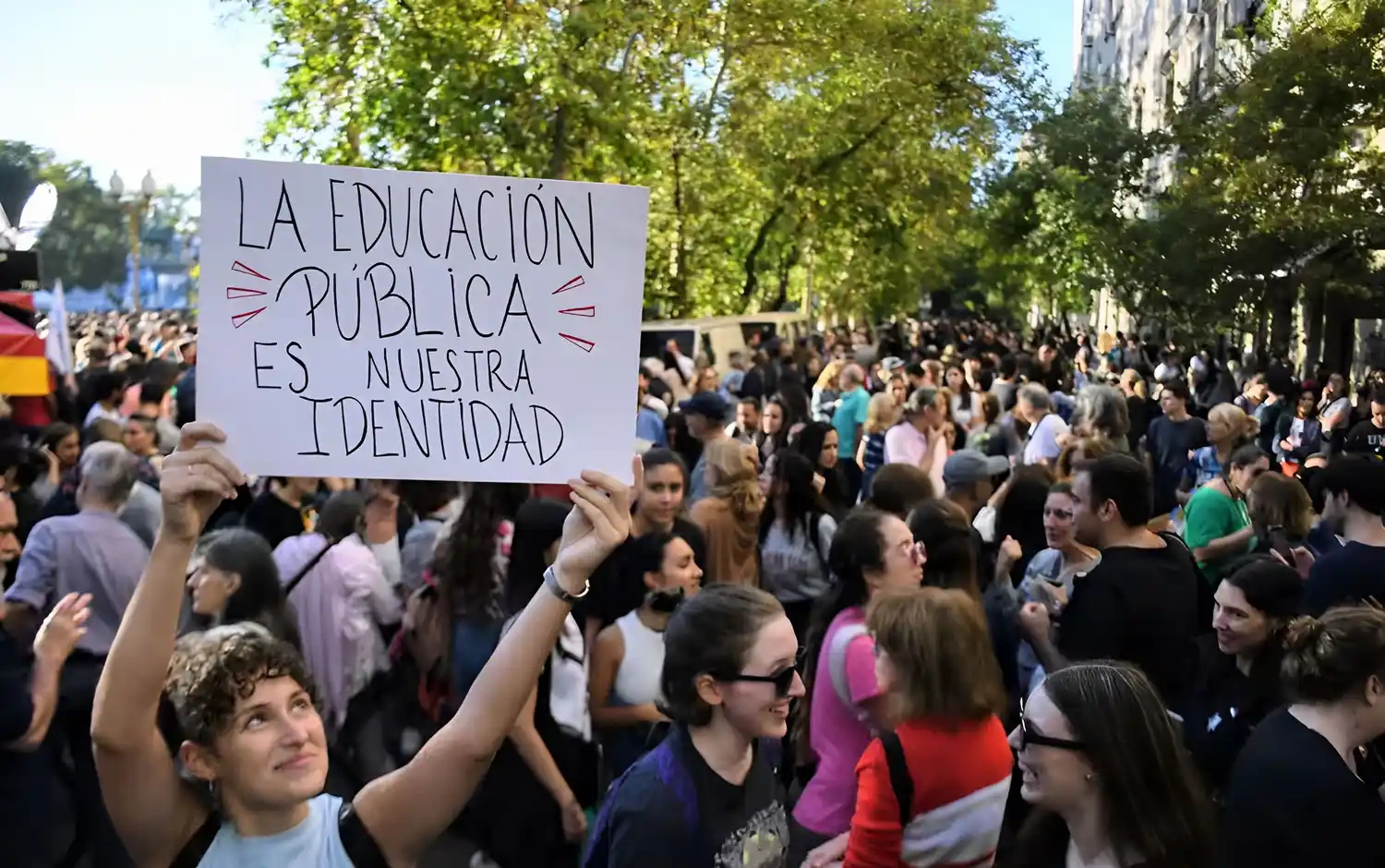 La marcha fue multitudinaria en todo el país.