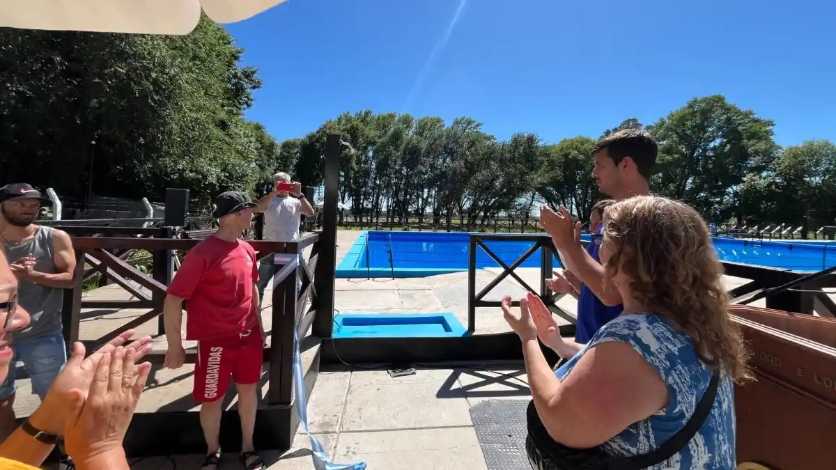 Se inauguró la temporada en el natatorio municipal de Lobería